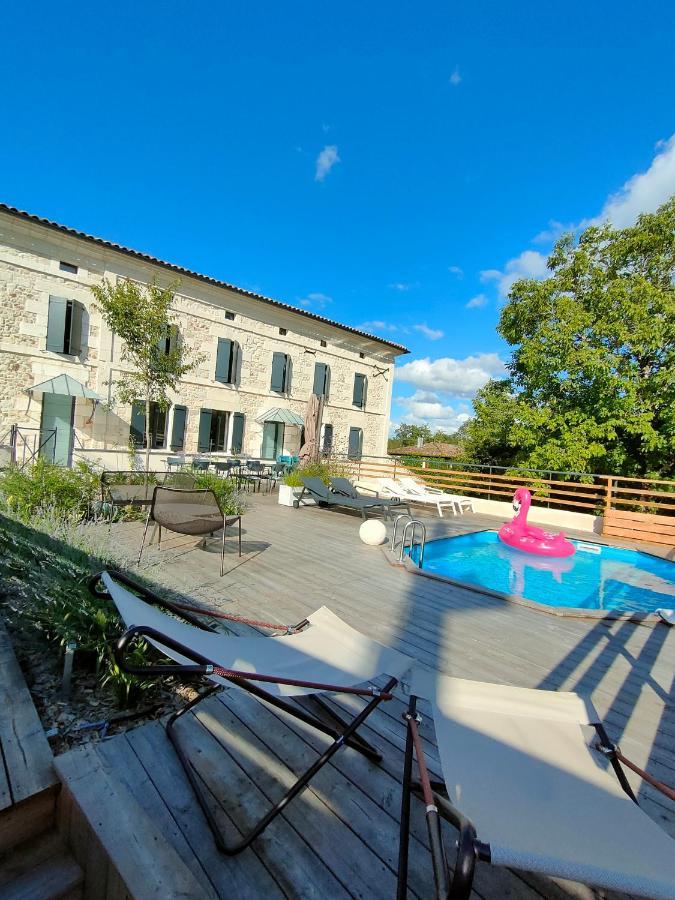 Au Bouchon Hotel Saint-Aigulin Bagian luar foto