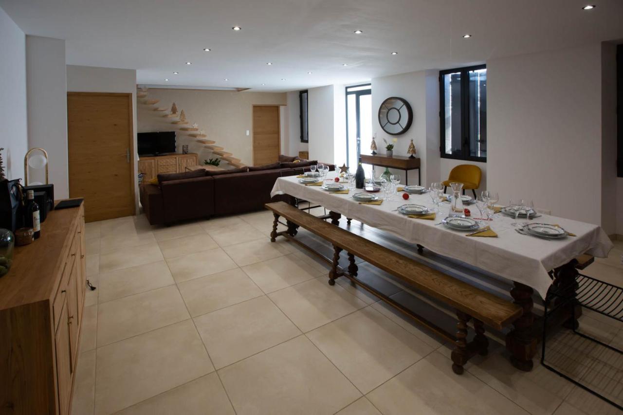 Au Bouchon Hotel Saint-Aigulin Bagian luar foto