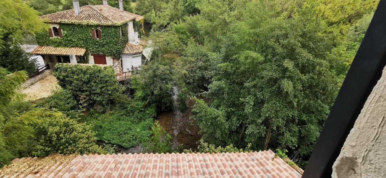 Au Bouchon Hotel Saint-Aigulin Bagian luar foto